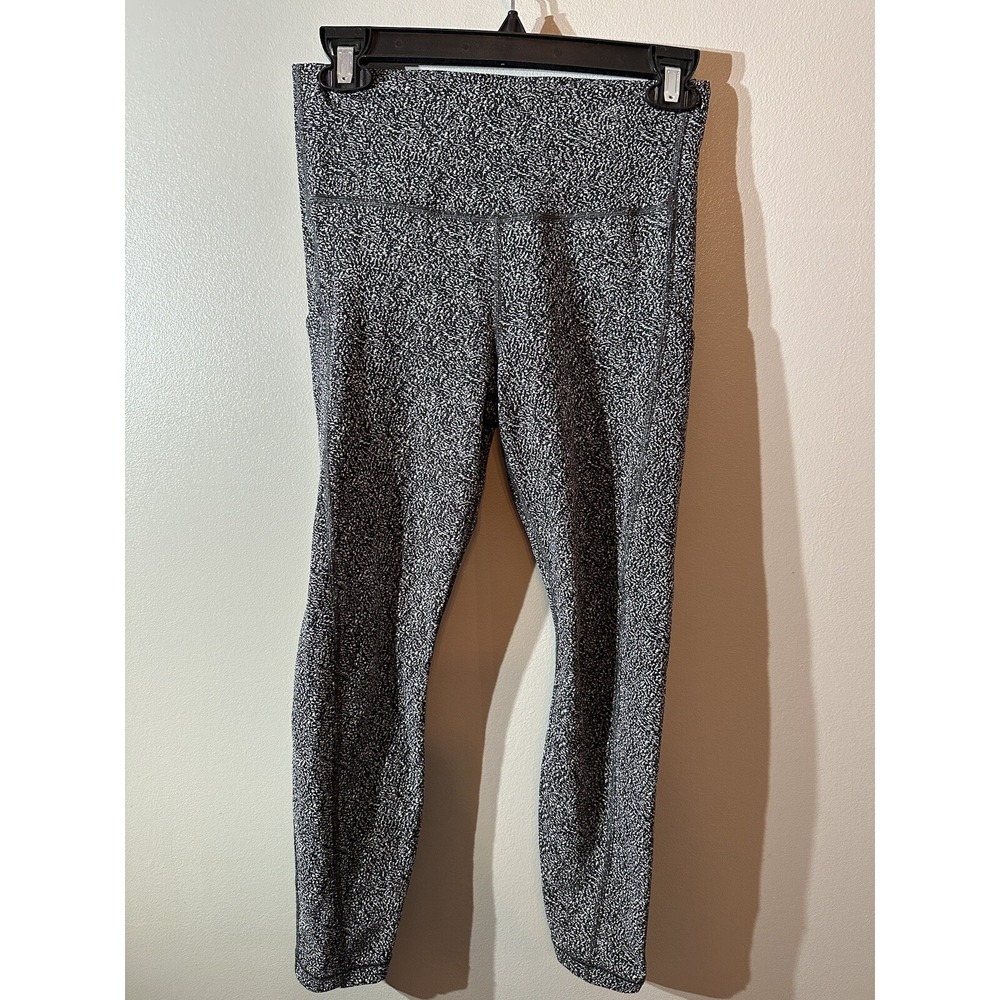 Athleta Size Small Ultimate Stash Textured 7/8 Tight Legging